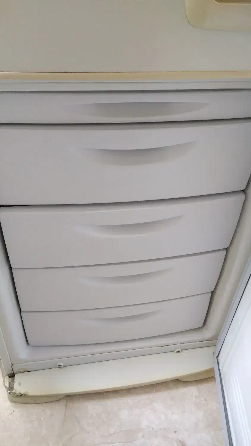 یخچال امرسان|یخچال و فریزر|گرمی, |دیوار