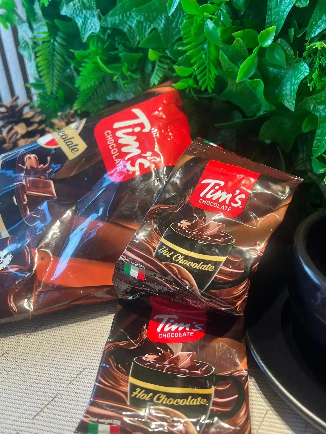 سانی کافی افتتاح شد|خدمات پذیرایی، مراسم|اندیشه, اندیشه فاز ۱|دیوار