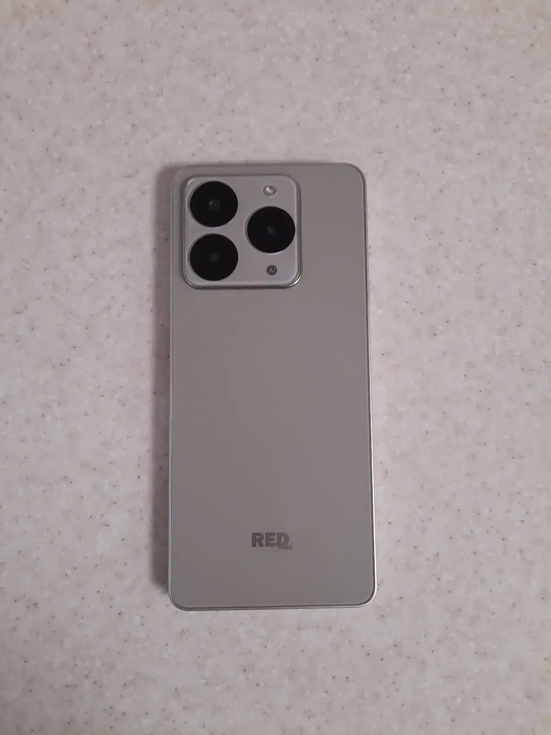 گوشی  Redtone L10 128GB رم 4|موبایل|تهران, الهیه|دیوار