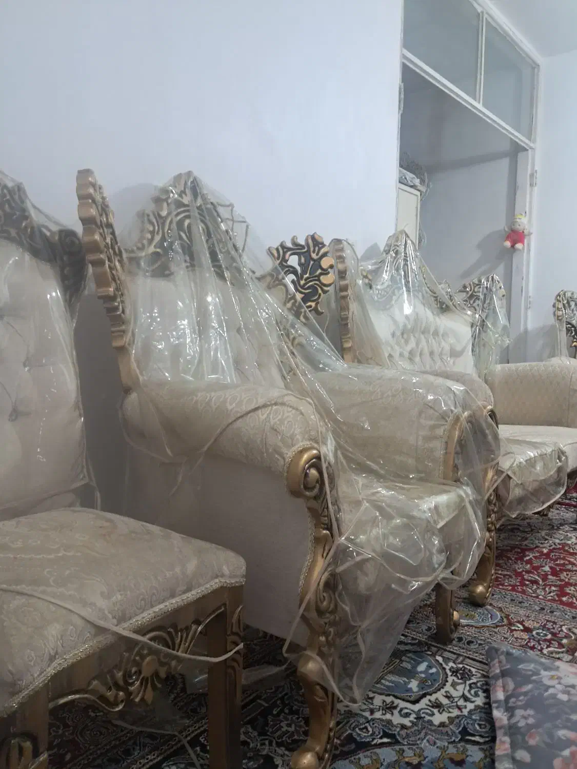 مبلمان و میزعسلی|مبلمان خانگی و میز عسلی|قم, شهرک توانیر|دیوار