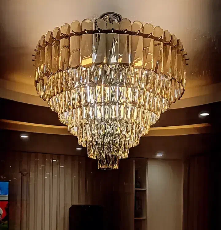 لوستر و سقفی سه حالته|لوستر و چراغ آویز|سیاهکل, |دیوار