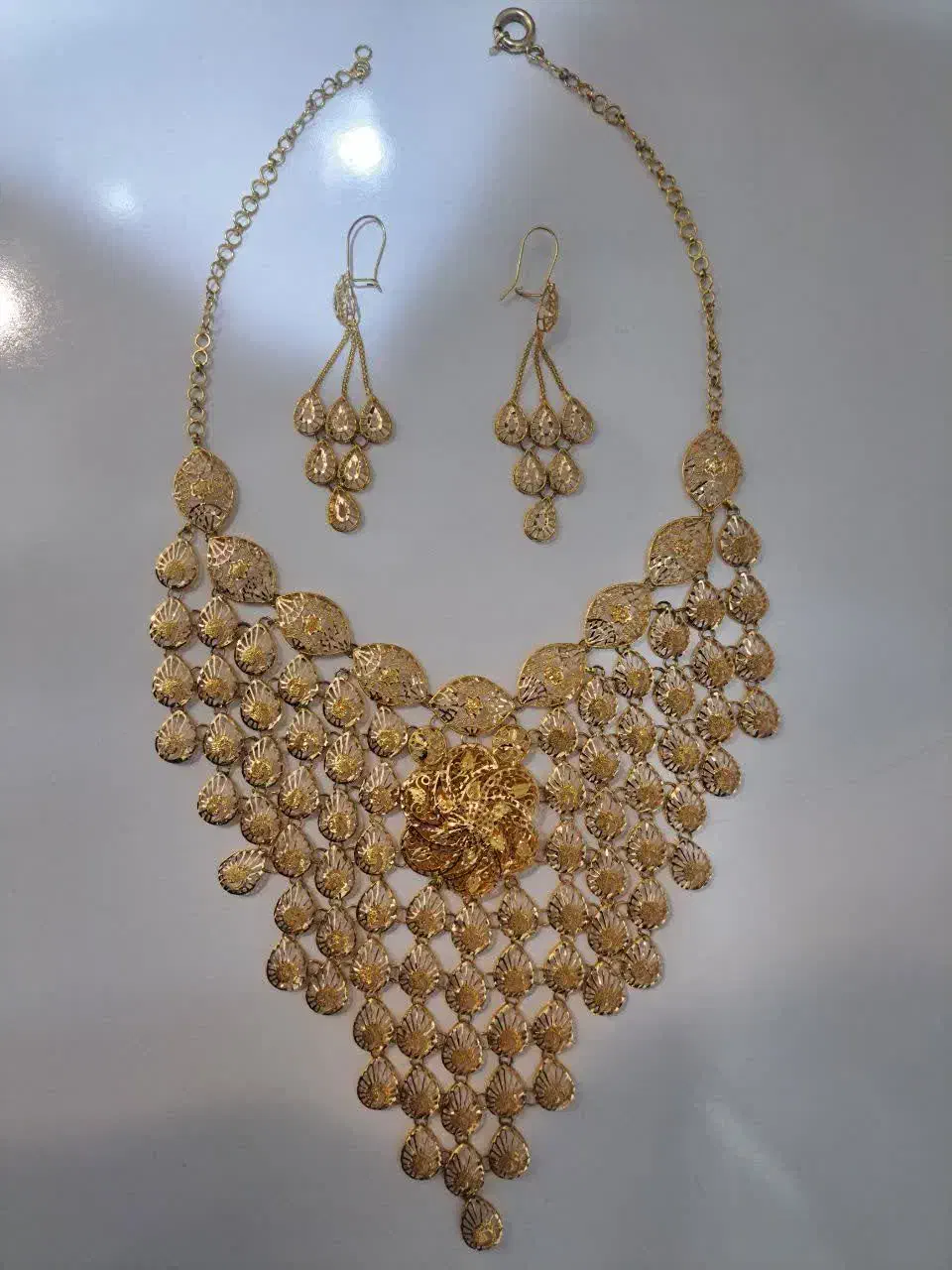 طلابدون اجرت مخصوص سرمایه گذاری|جواهرات|قم, چهار مردان|دیوار