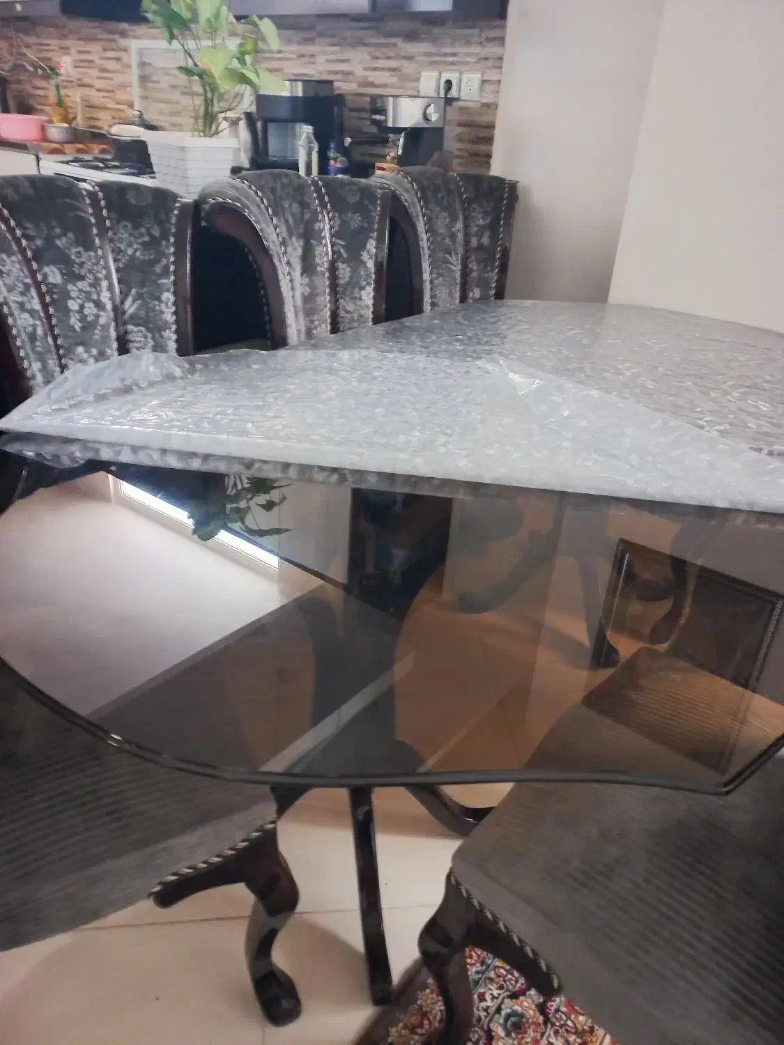 میز ناهار خوری|میز و صندلی غذاخوری|اصفهان, شهرک ولیعصر|دیوار