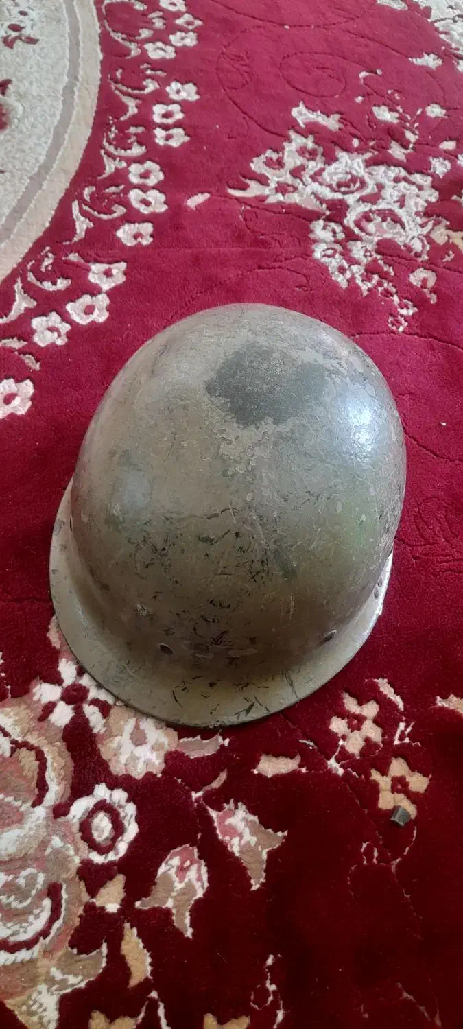 تجهیزات سربازی|لباس|شیراز, محراب|دیوار