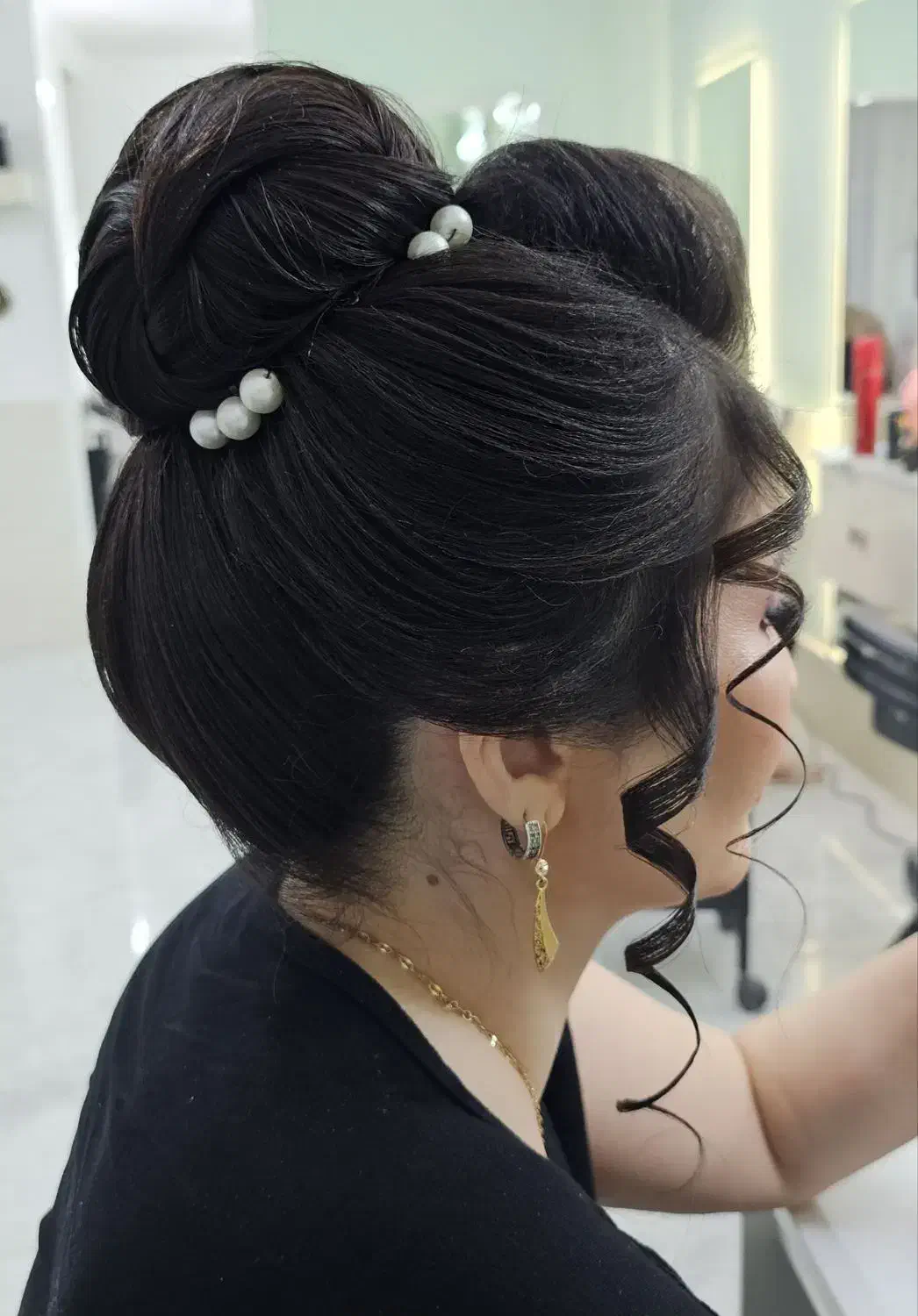 تخفیف ویژه میکاپ+شینیون ۵۹۰ تومن باضمانت صددرصد|خدمات آرایشگری و زیبایی|مشهد, نیزه|دیوار