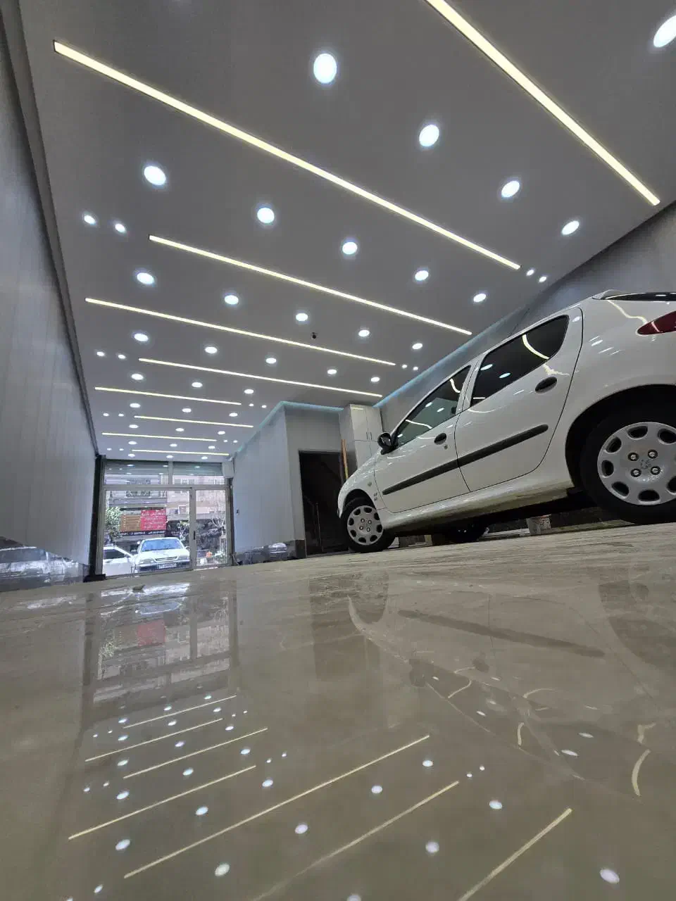 فروش و نصب بی واسطه برترین لاینر نوری و سقف کناف|لامپ و چراغ|تهران, نیروی هوایی (پیروزی)|دیوار