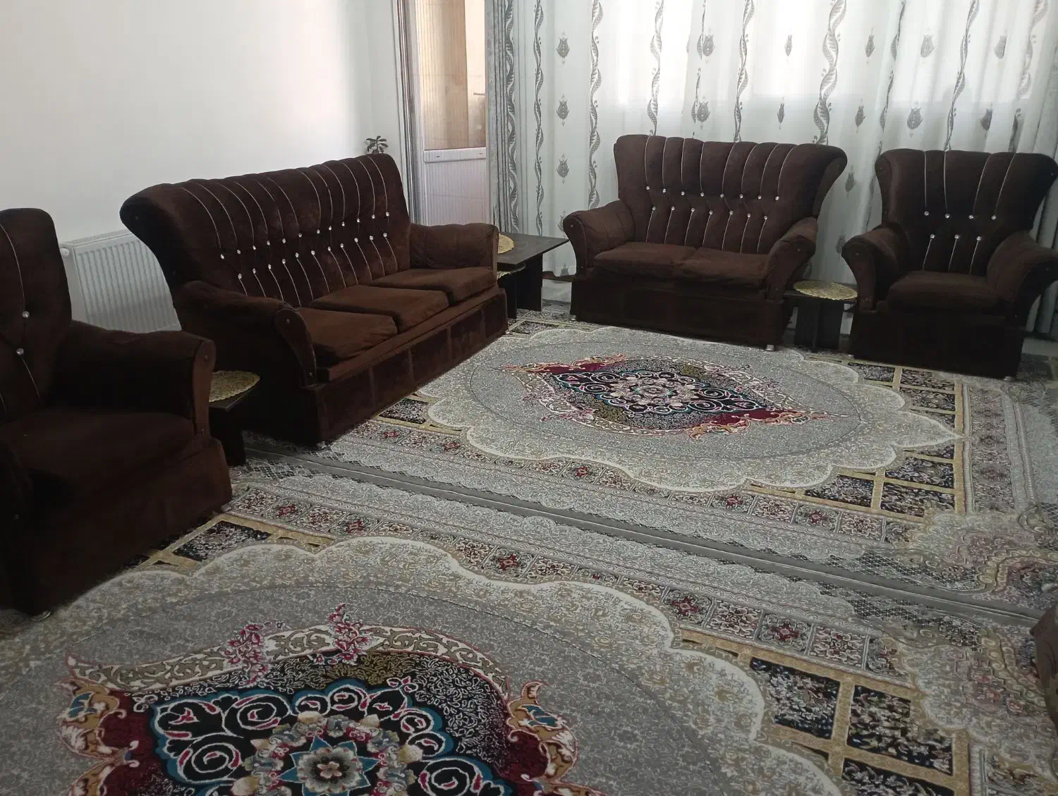 مبل راحتی ۷ نفره همراه با میز|مبلمان خانگی و میز عسلی|زنجان, |دیوار