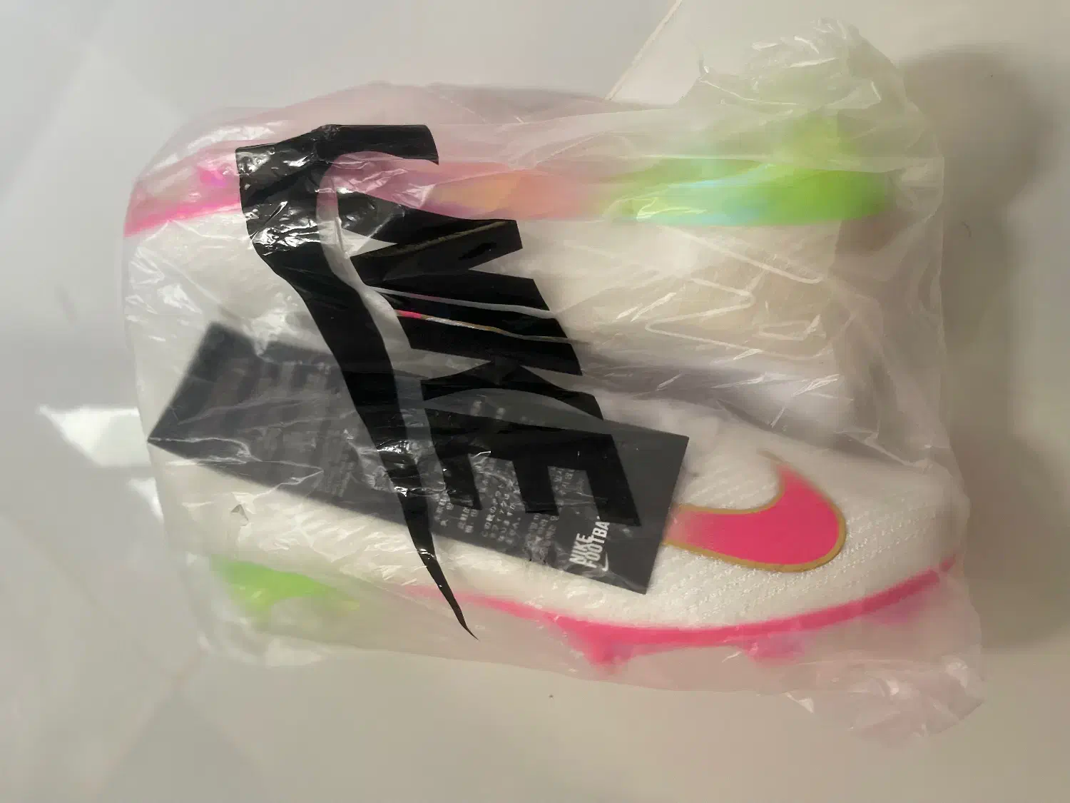 کفشی چمنی|کیف، کفش، کمربند|اصفهان, قائمیه|دیوار