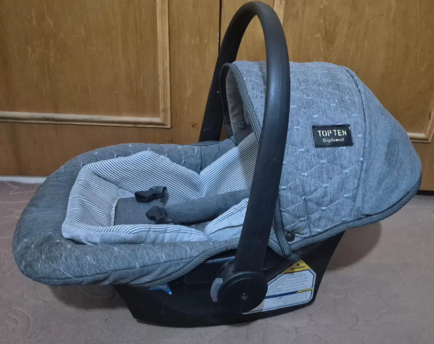 کریر در حد نو|کالسکه و لوازم جانبی|خرمدره, |دیوار