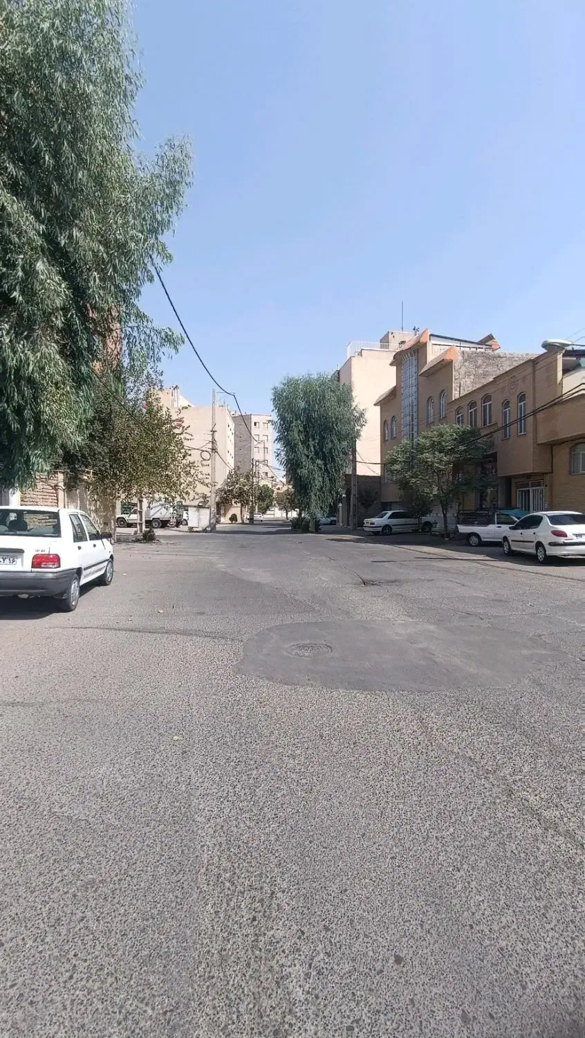 فروش ویلای دوطبقه 160 متری صدوقی|فروش خانه و ویلا|قم, زنبیل آباد|دیوار