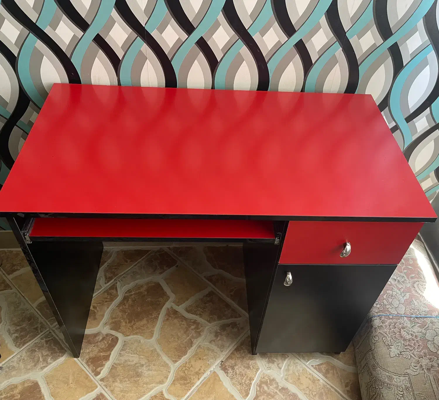 میز تحریر|میز تحریر و کامپیوتر|اراک, |دیوار