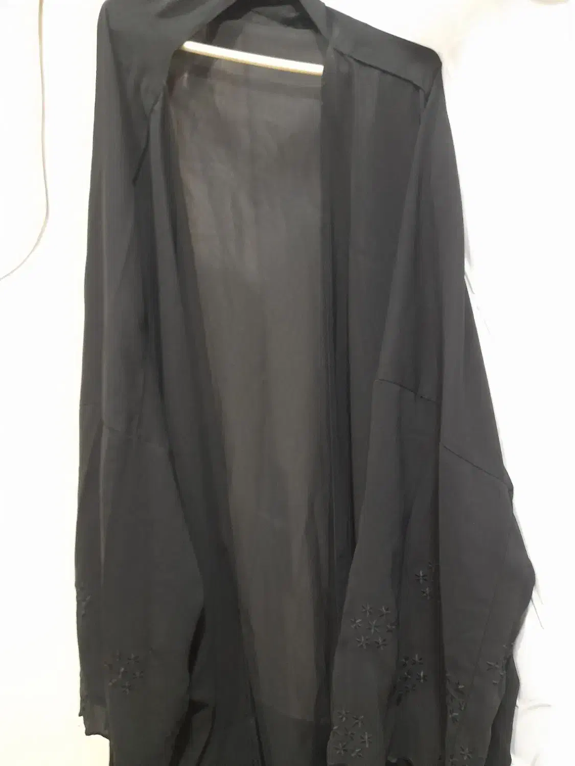 عبا عربی|لباس|اهواز, فاز ۲ پادادشهر|دیوار