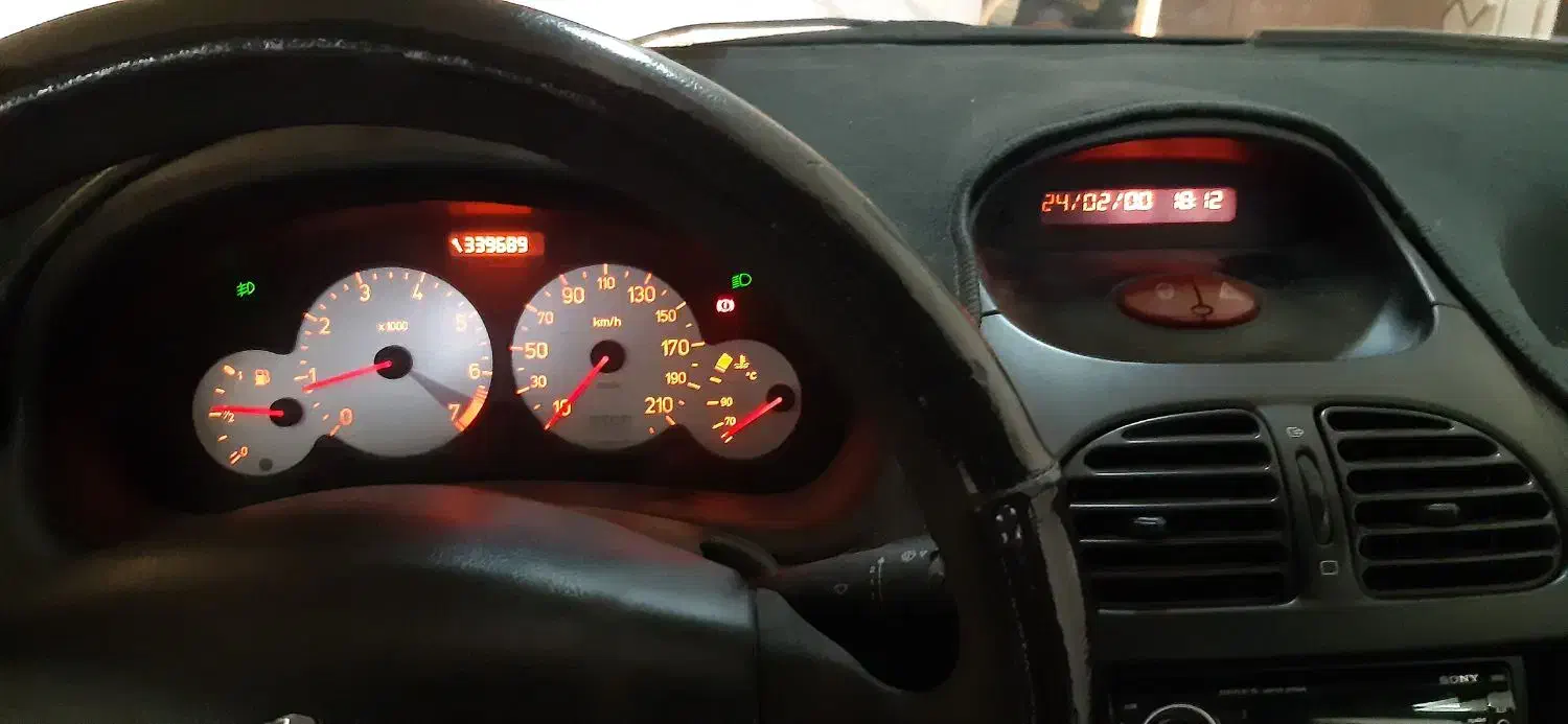 پژو ۲۰۶ صندوقدار آریان( V8) مدل ۸۸ سند دست اول|خودرو سواری و وانت|کرج, شاهین‌ویلا|دیوار