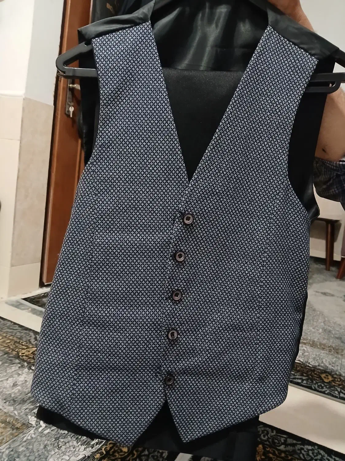 کت و شلوار پسرانه همراه جلیقه شیک سایز ۴۴|لباس|قم, علی آباد سعدگان|دیوار