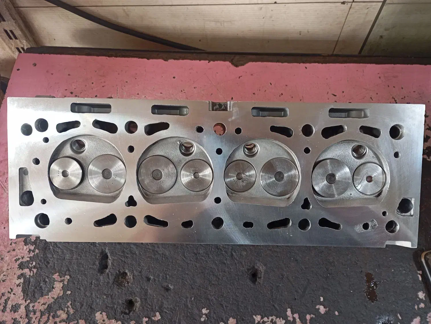 سرسیلندر پژو1800،405، پارس ، سمند|قطعات یدکی و لوازم جانبی|رشت, حومه رشت|دیوار