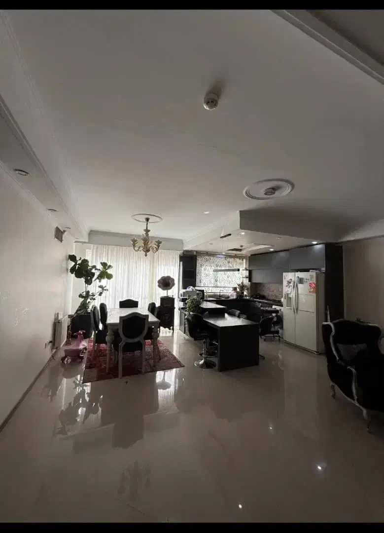 125متری / 3 خواب / فول /  کرمان شمالی