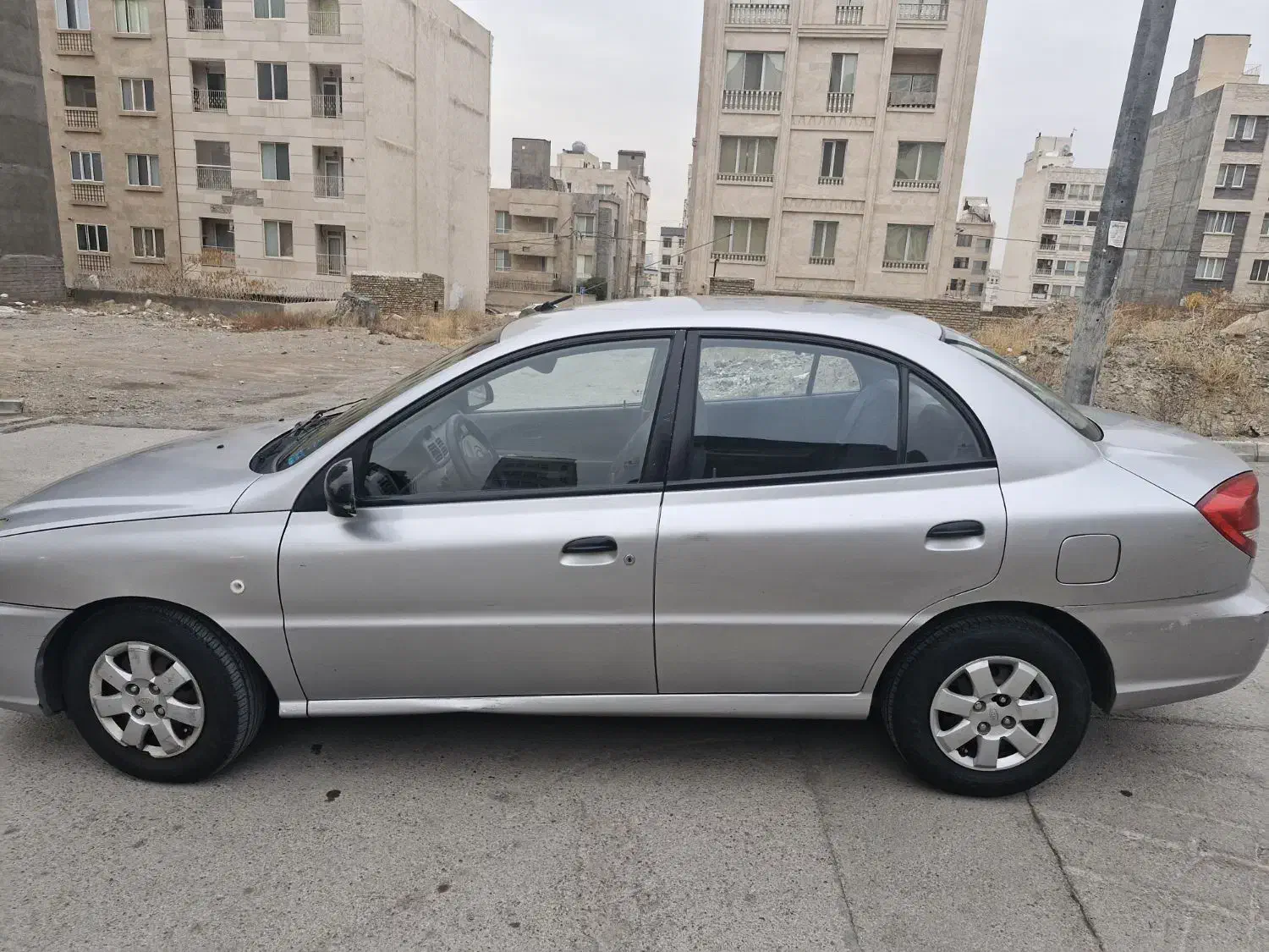 ریو نقره ای مدل ۸۶ / ۳۳۰۰۰۰ هزار کارکرد واقعی|خودرو سواری و وانت|مشهد, نیروی هوایی|دیوار