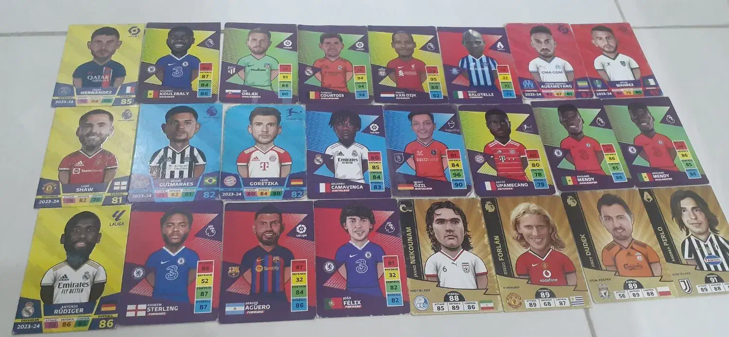 کارتهای فوتبالی خیلی قوی باآدمک|اسباببازی|ساری, |دیوار