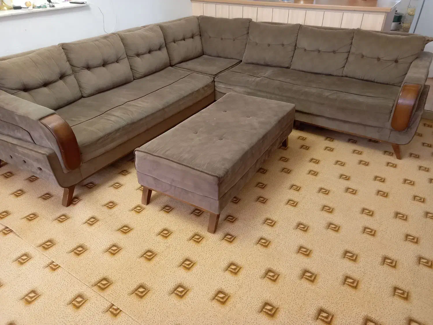 مبل ال بامیزجلومبلی|مبلمان خانگی و میز عسلی|میبد, |دیوار