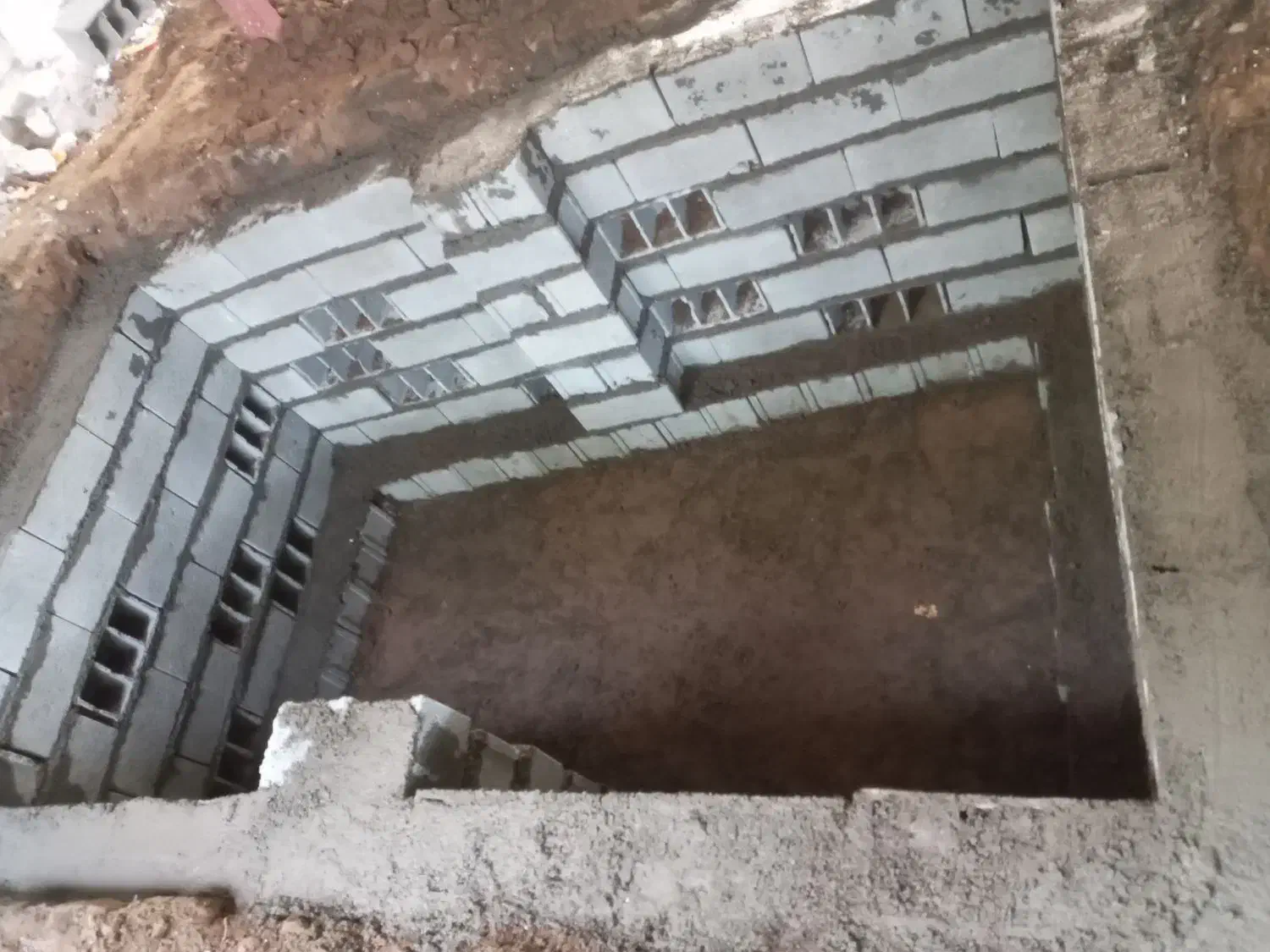 هرس باغ و زمین و سیفتینگ،کنده کاری|خدمات باغبانی و درختکاری|رودبنه, |دیوار