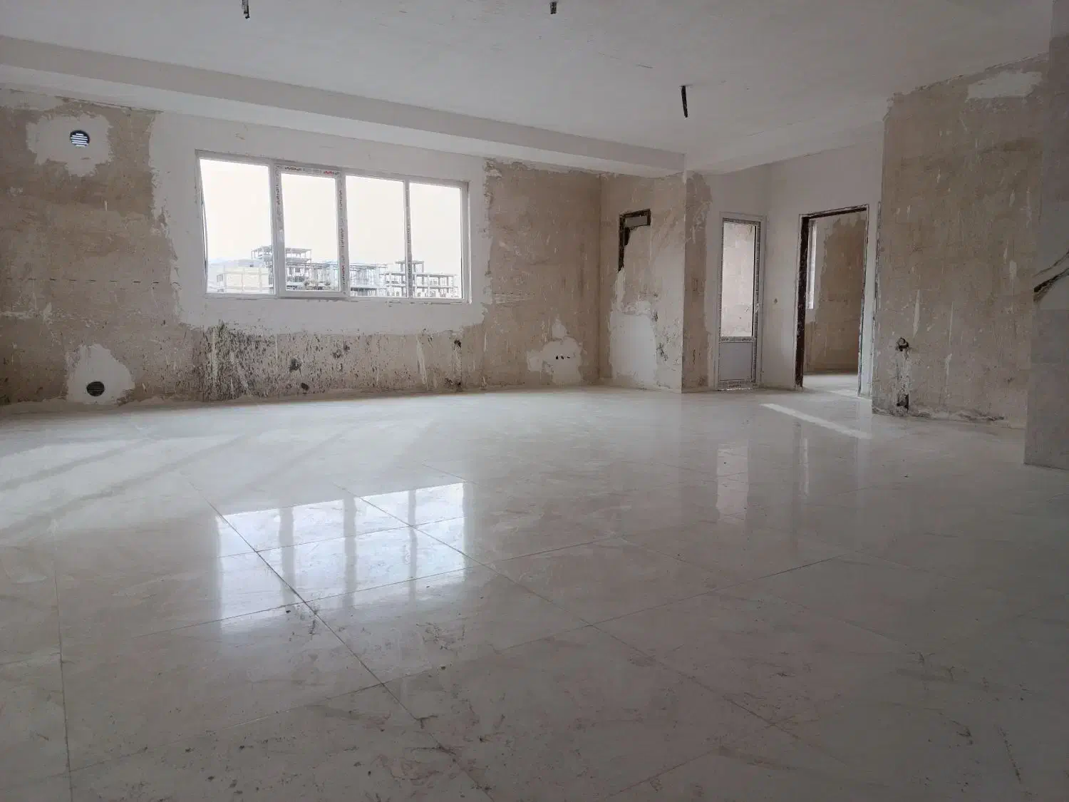 آپارتمان ۱۱۰ متری دوبر نور، میدان سرو|پیش‌فروش املاک|ملایر, |دیوار