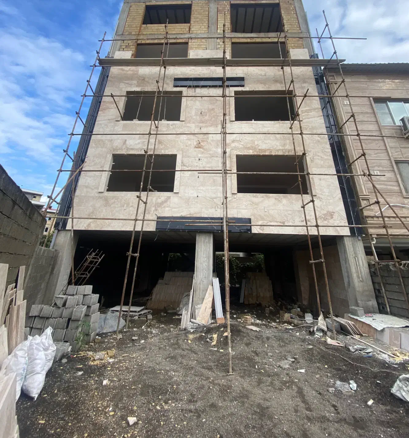 پیشفروش واحد۸۳ متری در خ کوشش تالش|پیشفروش املاک|تالش, هشتپر|دیوار