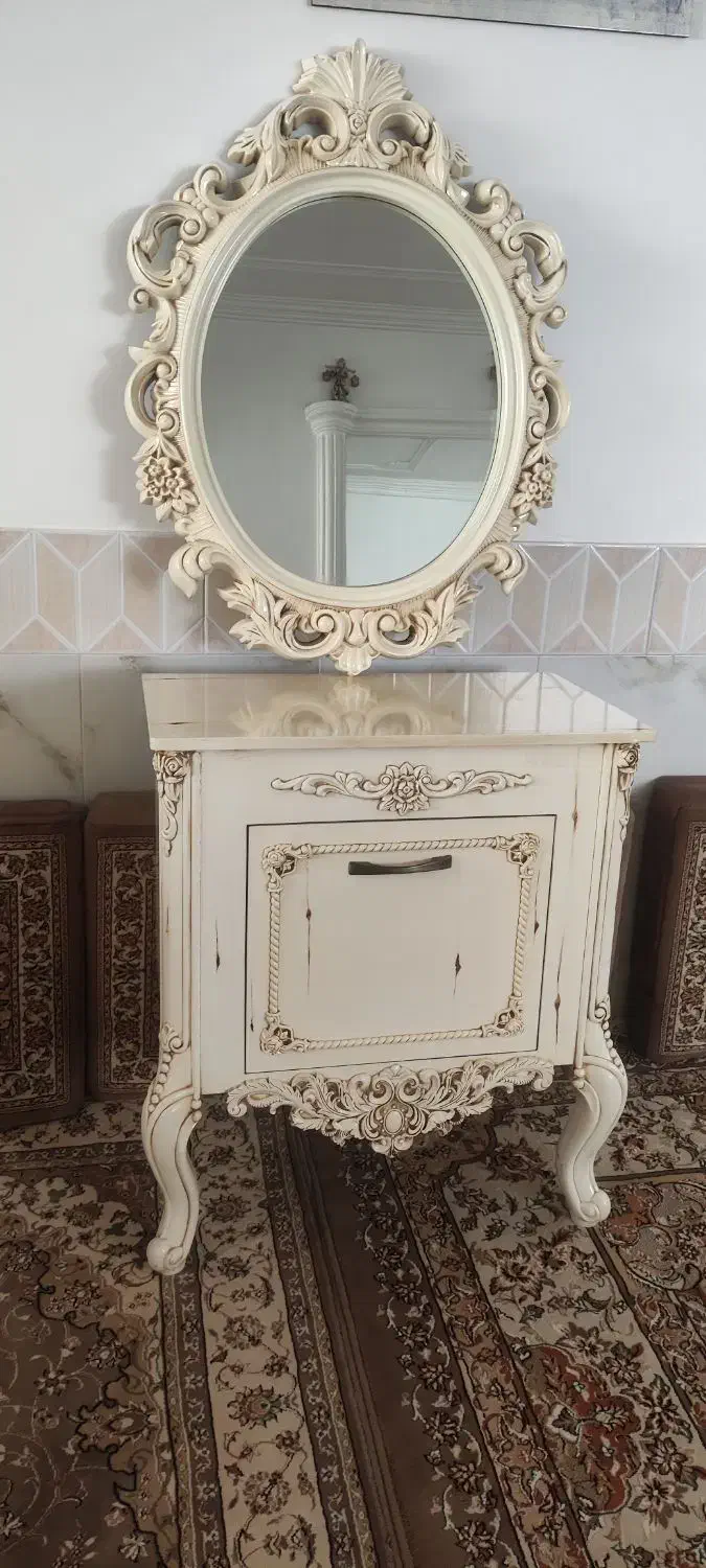 کابین و آینه سرویس بهداشتی|لوازم سرویس بهداشتی|بیرجند, |دیوار