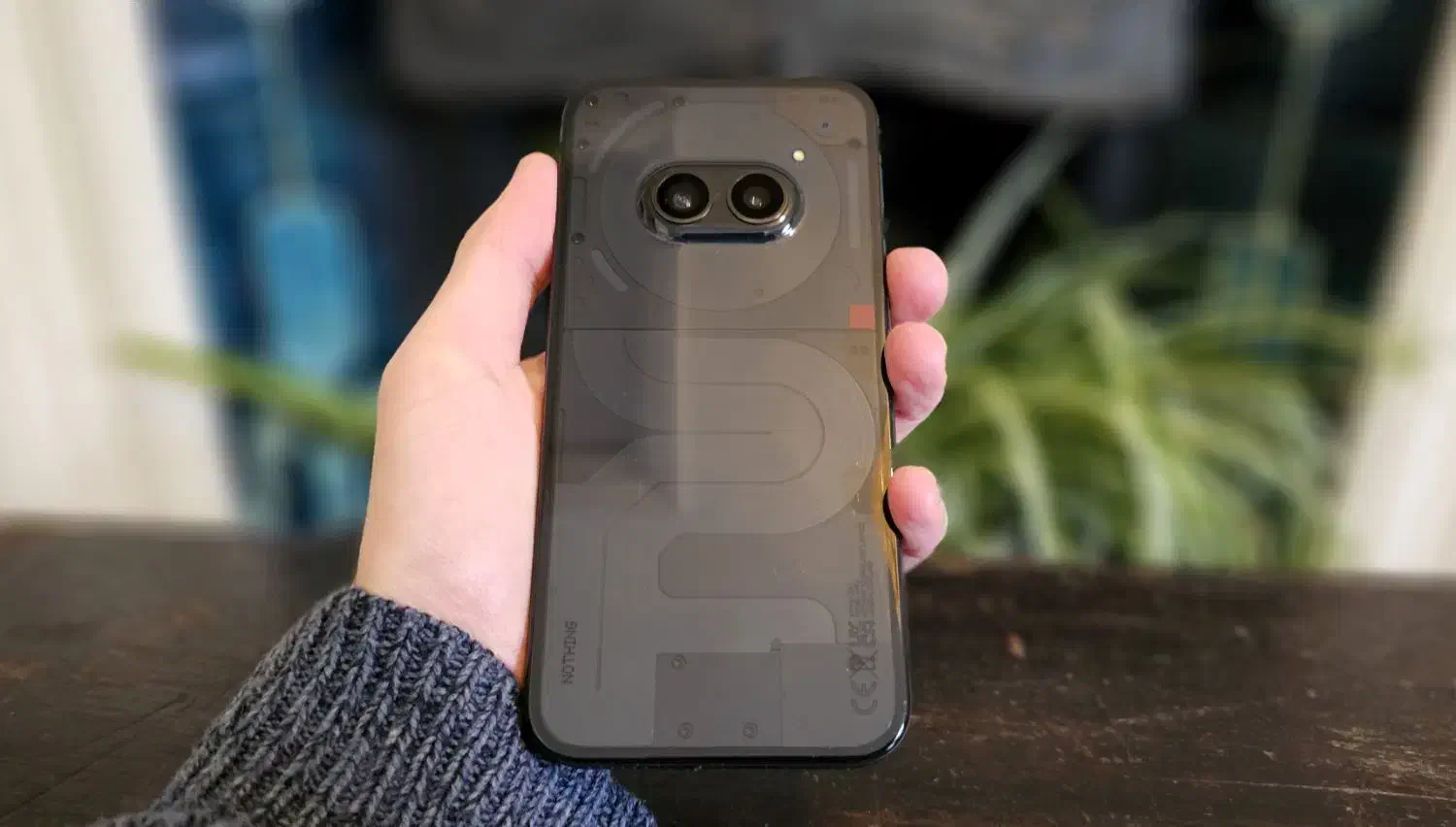 ناتینگ فون 2a|موبایل|پرند, فاز ۳|دیوار