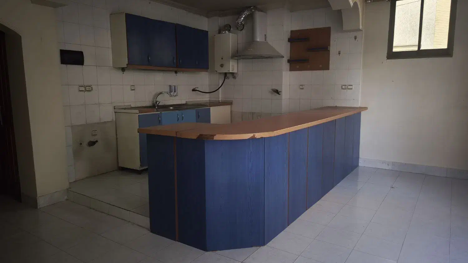 کابینت دست دوم + سینک + هود + شیر|آبچکان و نظمدهنده ظروف|اصفهان, بیدآباد|دیوار