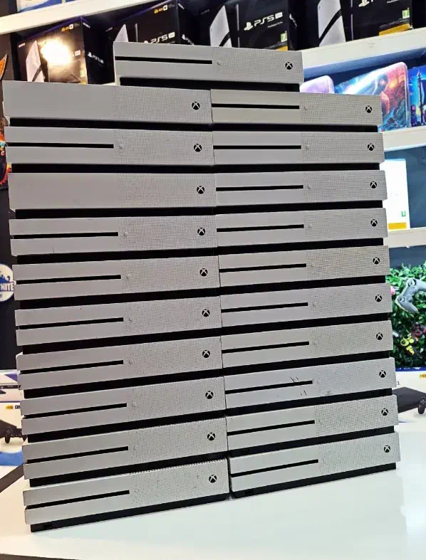 XBOX ONE S|کنسول، بازی ویدئویی و آنلاین|ارومیه, |دیوار