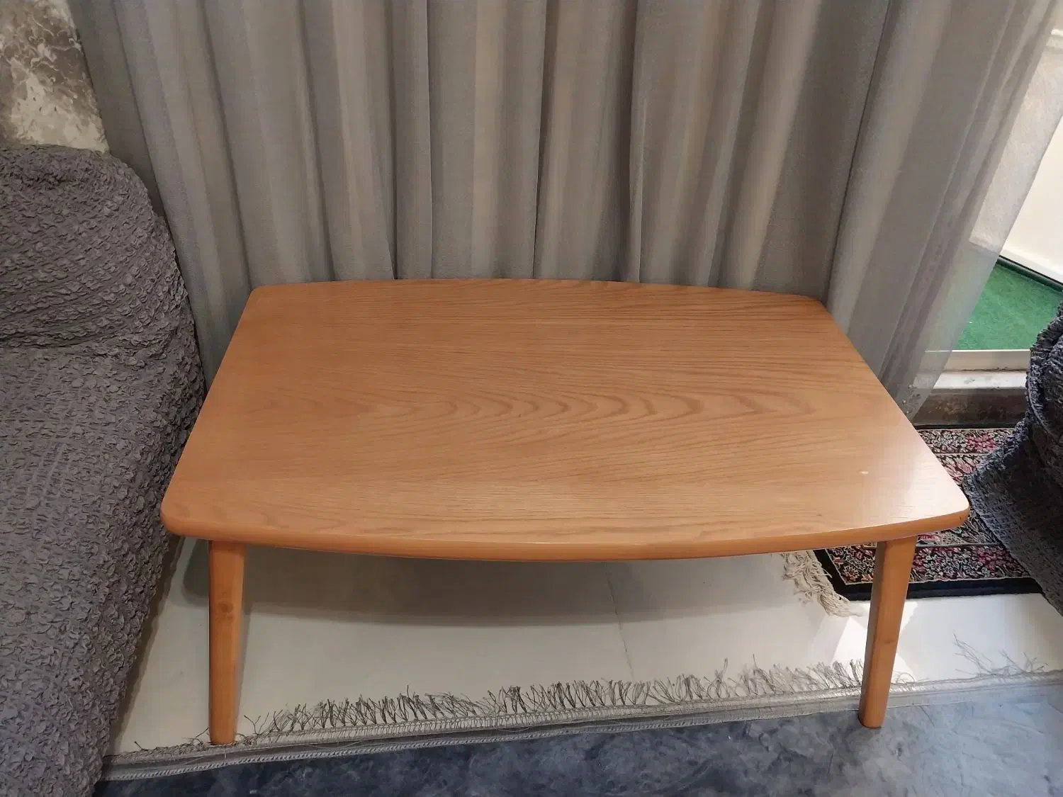 میز جلو مبلی بزرگ بدون خط و خش|مبلمان خانگی و میز عسلی|کرمان, |دیوار