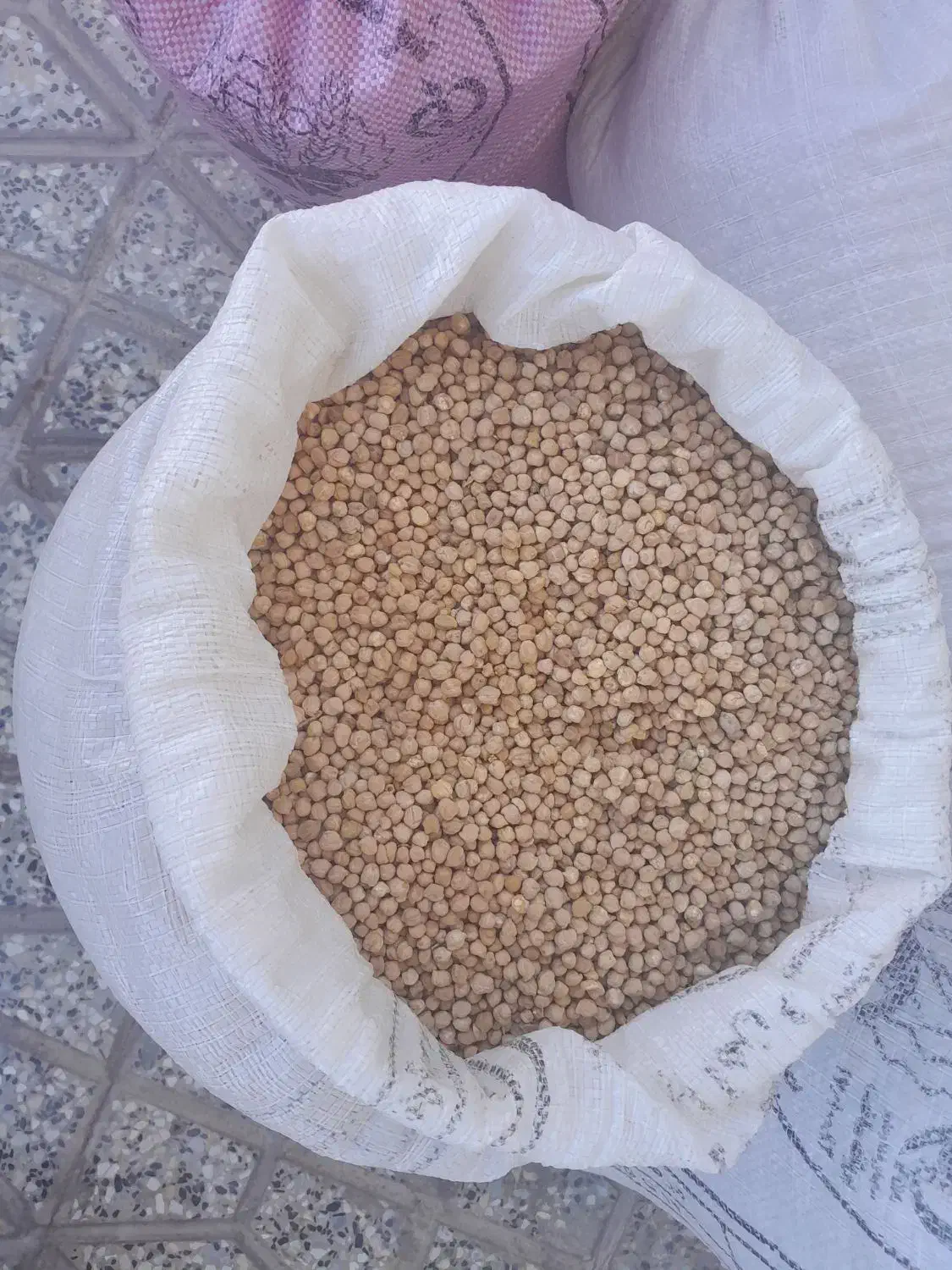 نخودآبگوشتی|عمده‌فروشی|دره شهر, |دیوار