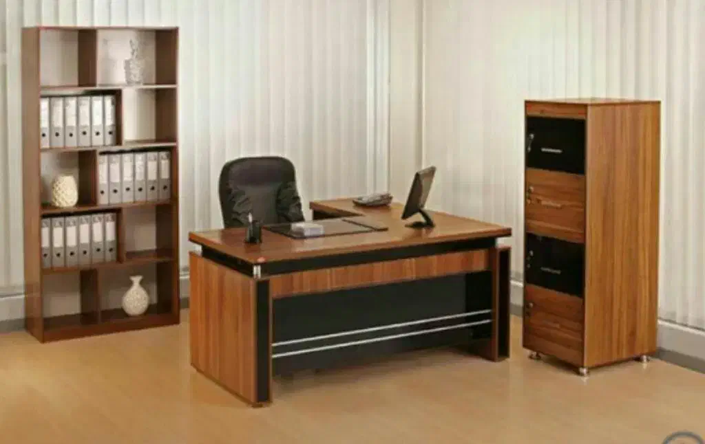 سازان اداری/میز کارمندی سهنداداری.صندلی مبل اداری|دفتر کار|چهارباغ, |دیوار