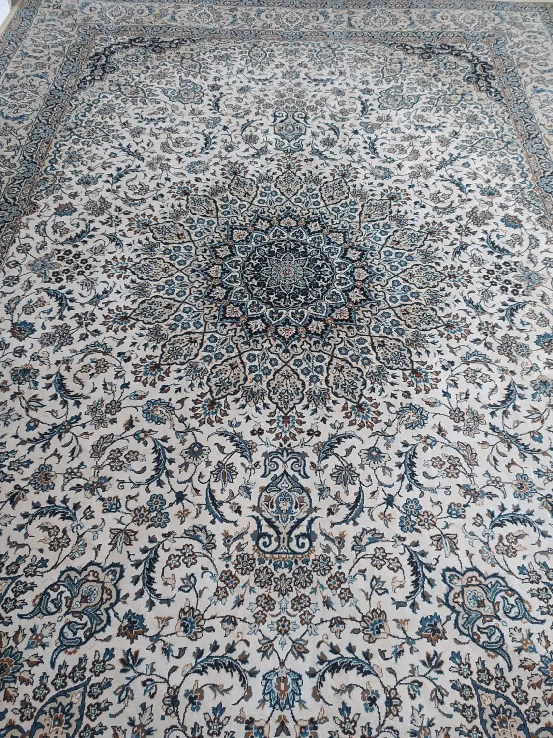 فرش 9متری و6متری|فرش|تاکستان, |دیوار