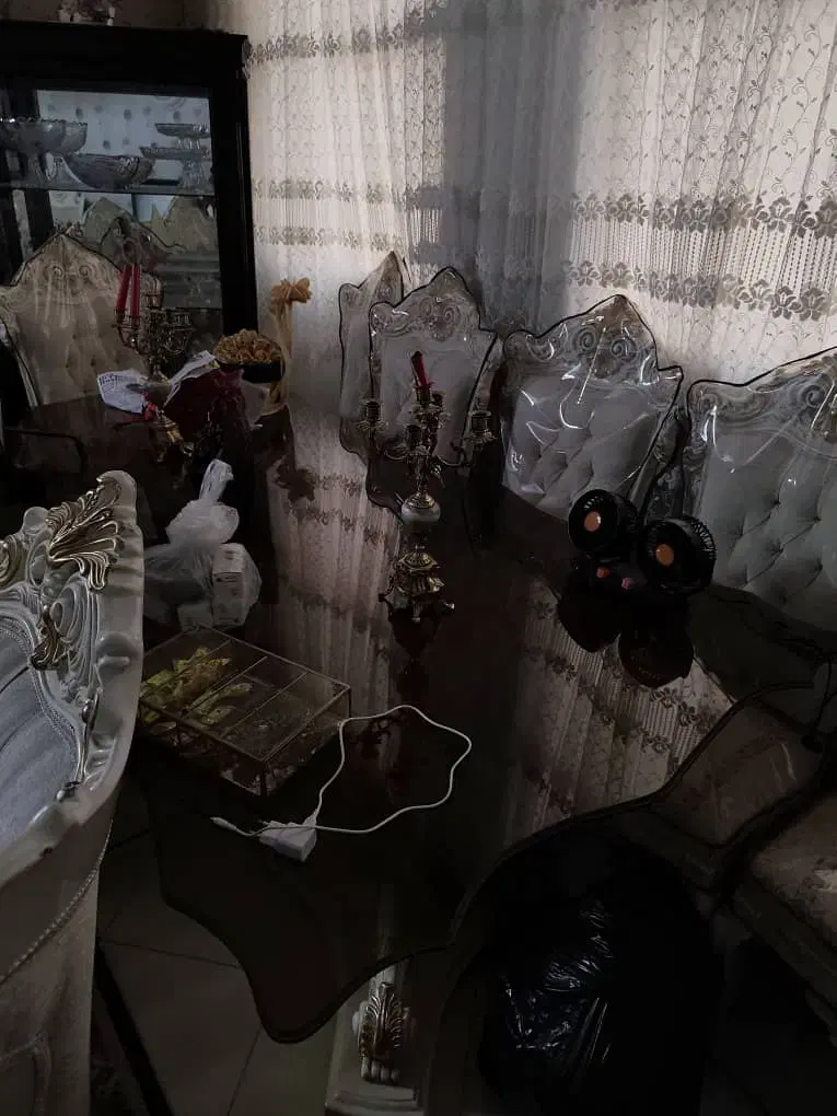 یه دست مبل ۹نفره ویه دست میزناهارخوری ۸نفره درحدنو|حراج|فردیس, فرامرزیه|دیوار