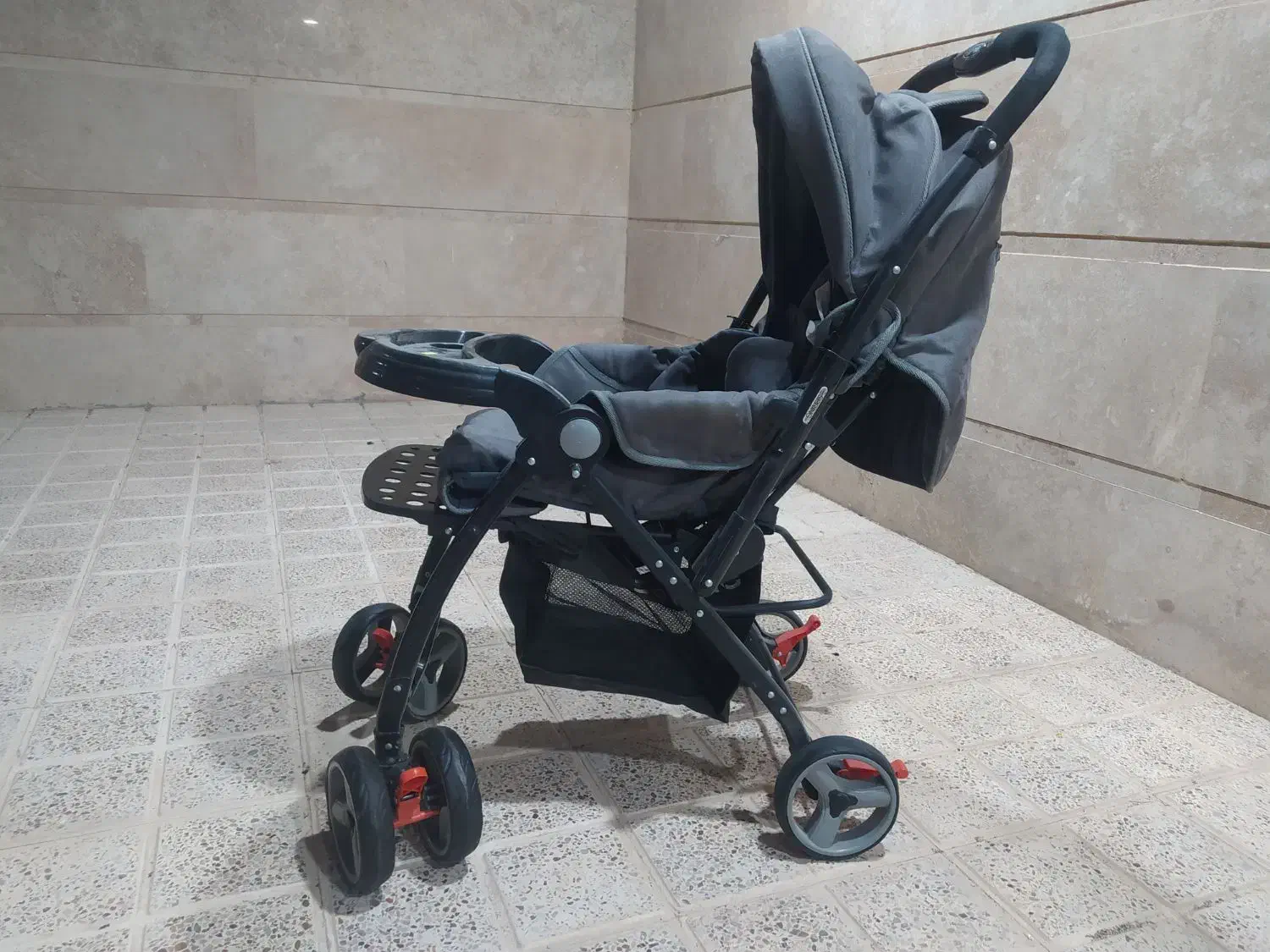 کالسکه برند Espring|کالسکه و لوازم جانبی|صدرا-فارس, فاز ۱|دیوار