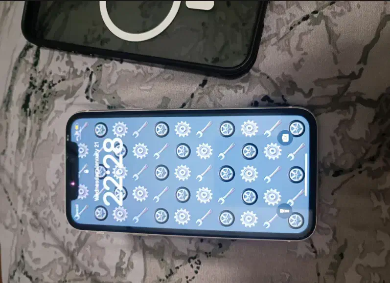 ایفون ۱۱ نرمال|موبایل|بندرعباس, |دیوار