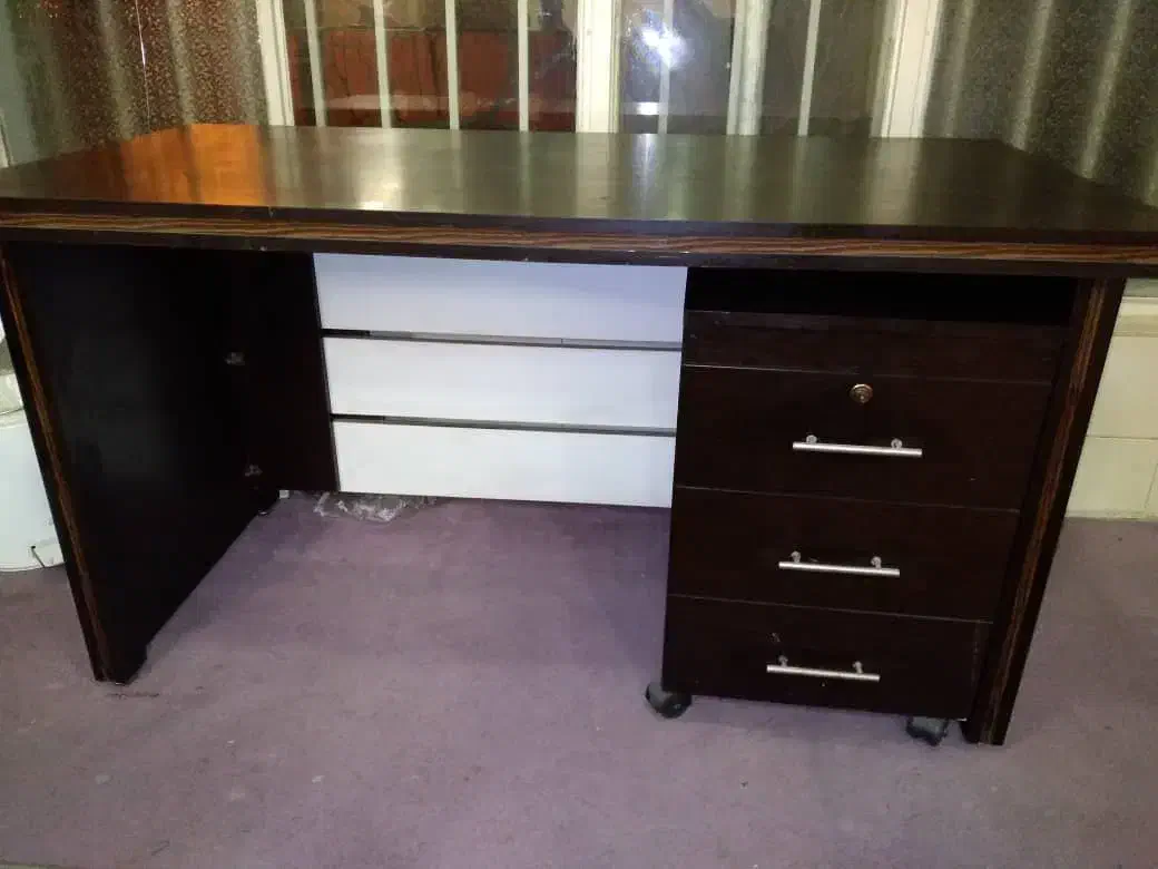 میز تحریر و کشو|میز تحریر و کامپیوتر|تهران, مختاری|دیوار