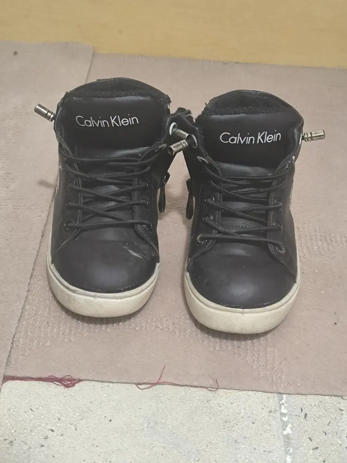 تعدادی کفش بچگانه زنانه|کیف، کفش، کمربند|نظرآباد, مسکن مهر نظرآباد|دیوار