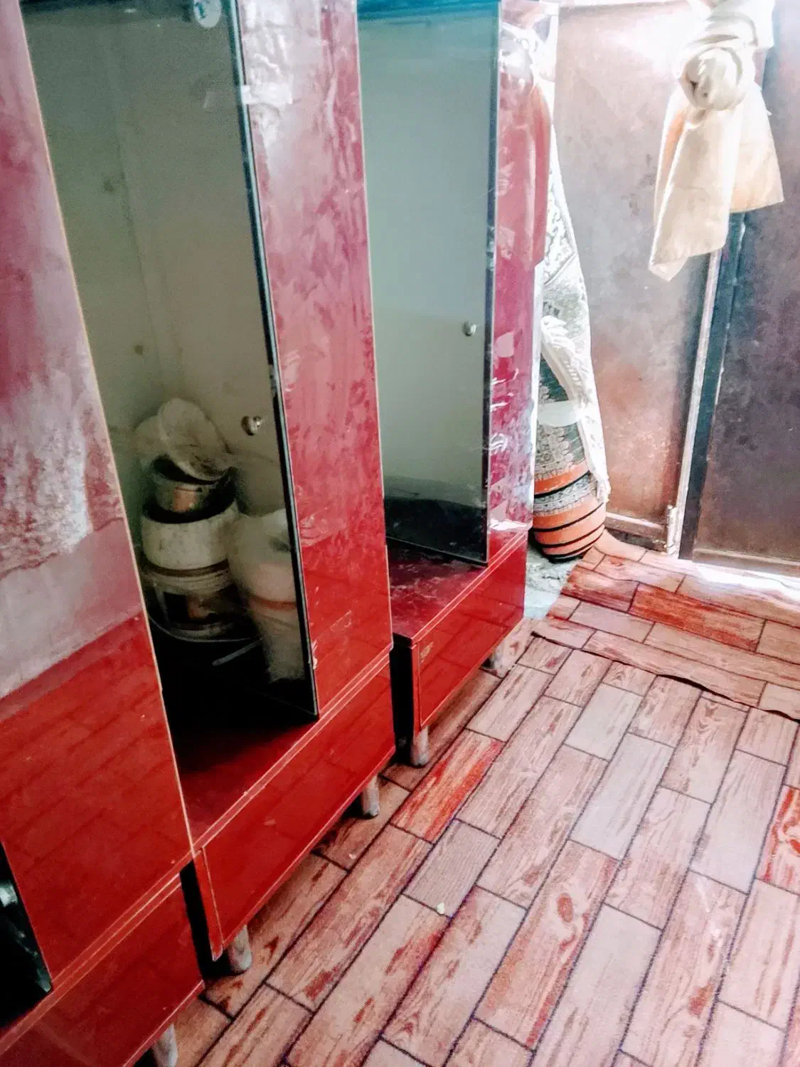 ویترین دکور ارایشگاه|بوفه، ویترین، کنسول|زابل, |دیوار