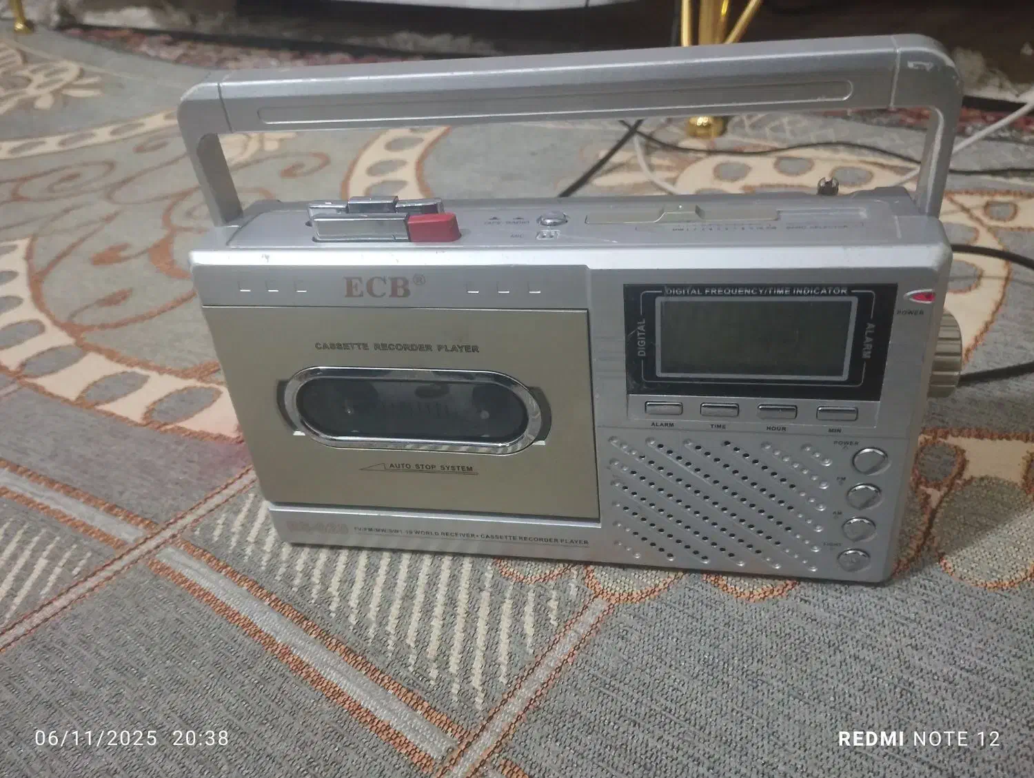 رادیو ظبط قدیمی|کلکسیون اشیاء عتیقه|محمدیه-قزوین, |دیوار