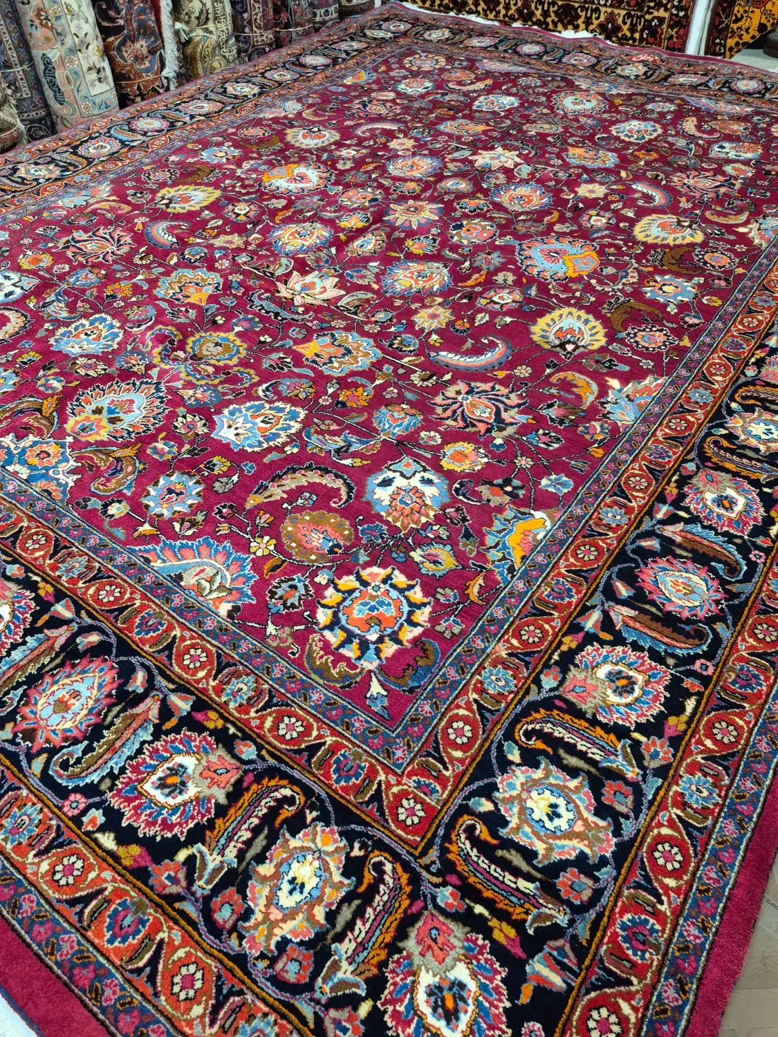 فرش دستباف ۱ تخته ۱۲ متری افشان. گالری فرش ایران|فرش|مشهد, حجت|دیوار