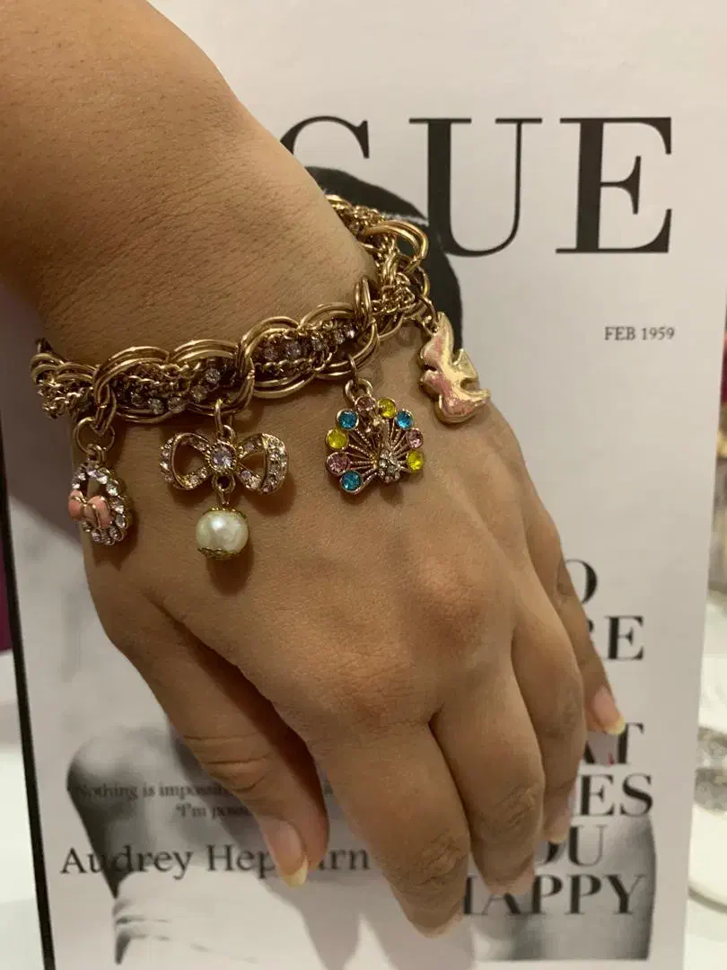 دستبند ژوپینگ اویز دار و گوشواره اشانتیون|بدلیجات|اصفهان, کوی شهید کشوری|دیوار