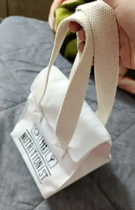 توت بگ / کیف|کیف، کفش، کمربند|صدرا-فارس, فاز ۱|دیوار