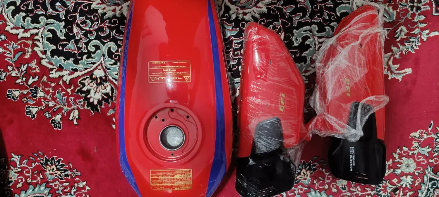 یک سری وسایل موتور فابریک|قطعات یدکی و لوازم جانبی|شیراز, بریجستون|دیوار