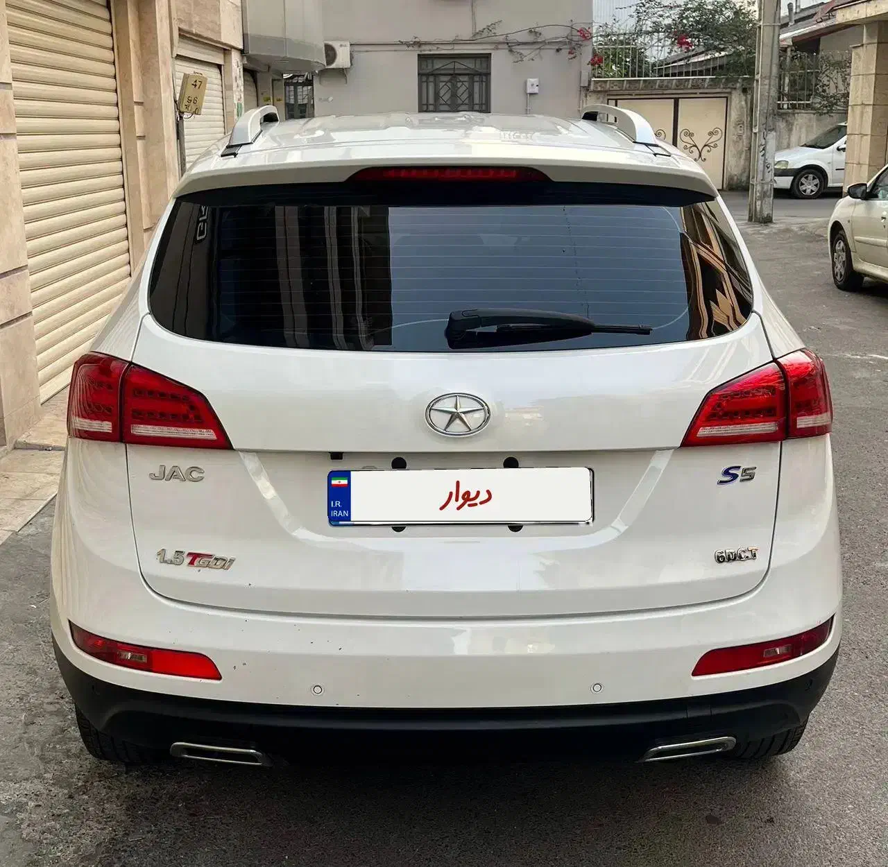 جک اس۵|خودرو سواری و وانت|رشت, گلسار|دیوار