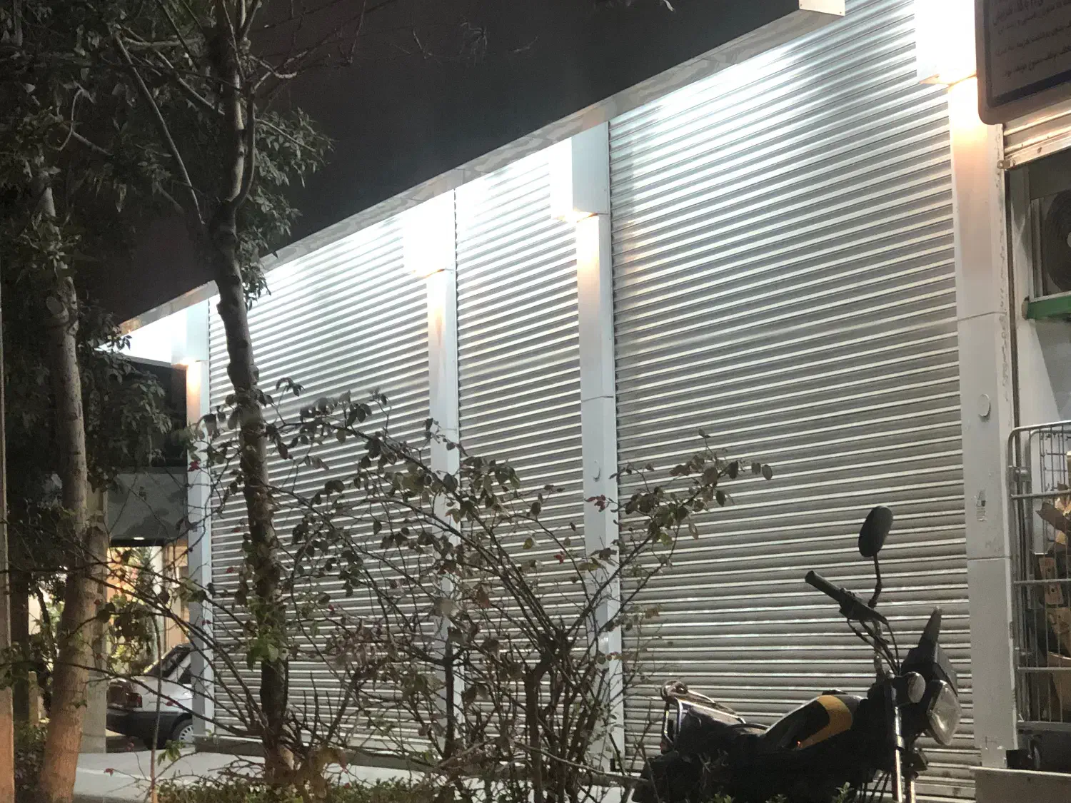 ۲۹۳ متر مغازه در ۴ طبقه میدان تقی اباد|اجارهٔ مغازه و غرفه|مشهد, کوه سنگی|دیوار