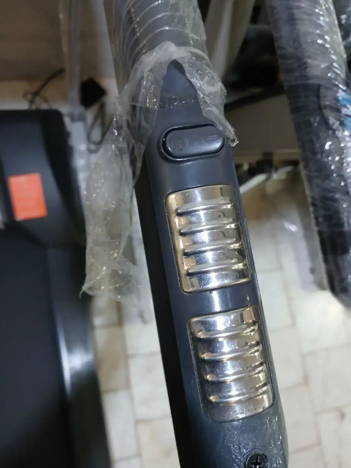 تردمیل خانگی برند استرانگ تایوان (10ت نقد+۳تاچک)|تجهیزات ورزشی|یزد, |دیوار