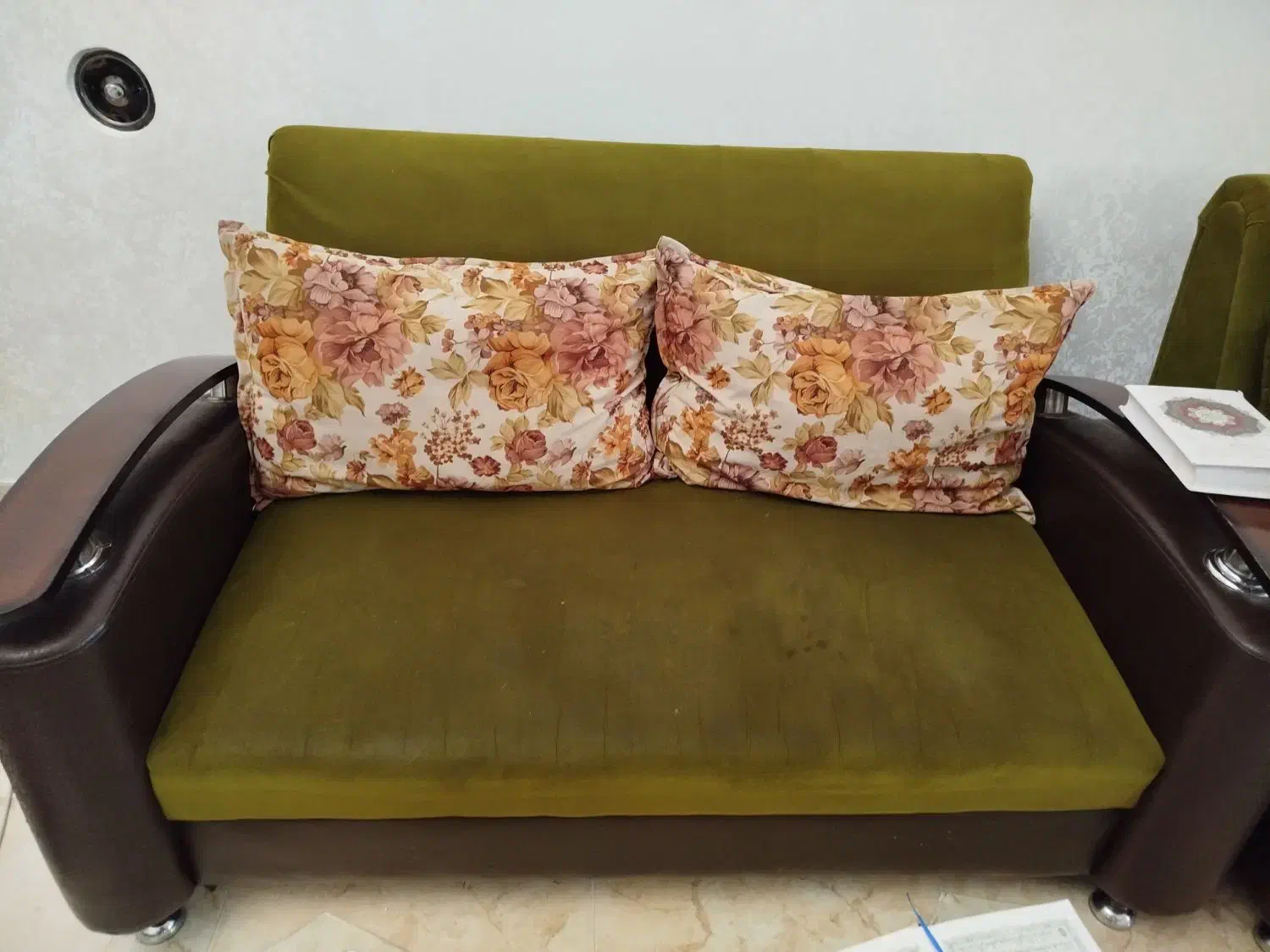 مبل|مبلمان خانگی و میز عسلی|قم, آزادگان|دیوار