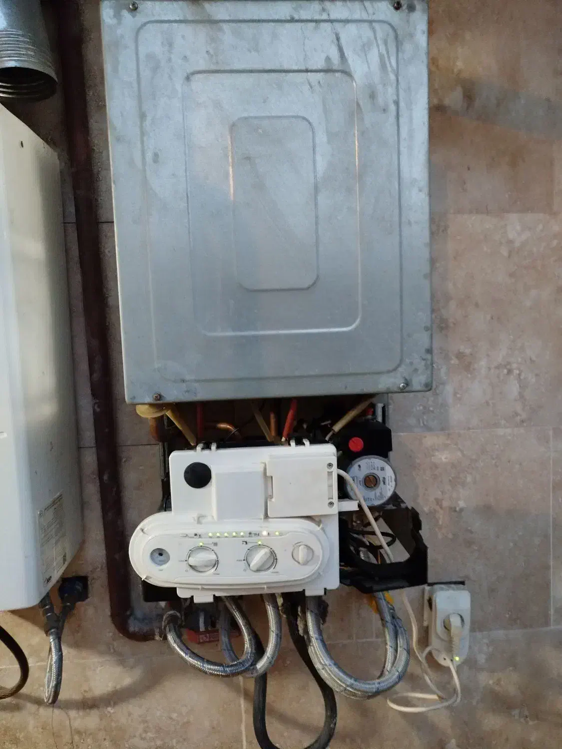 پکیج m24|آبگرمکن، پکیج، شوفاژ|بندر انزلی, سید آسیه|دیوار